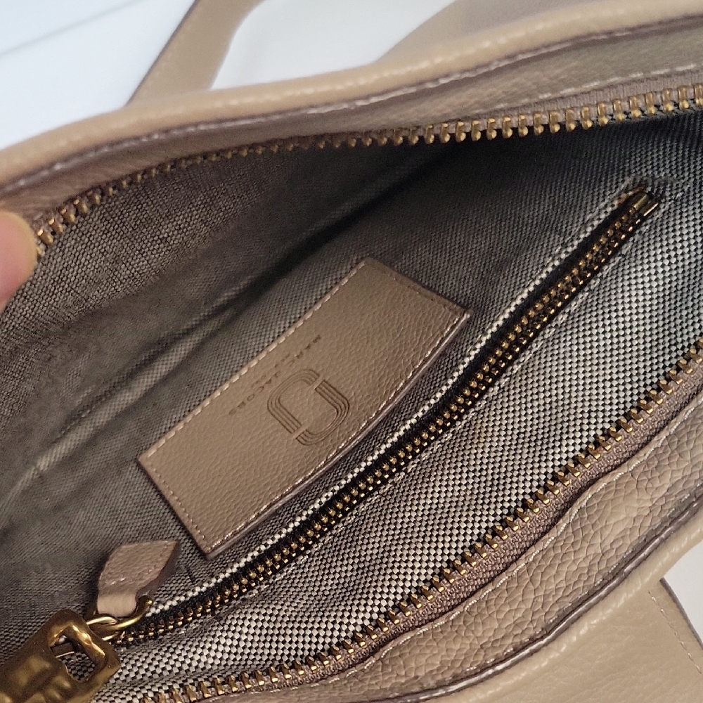 Marc Jacobs Taupe Interlock Leather  Crossbody Bag with Gold Accents - Picture 7 of 8